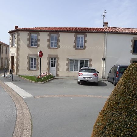 Gite De La Fontaine Marsi Saint-Mars-la-Reorthe Экстерьер фото